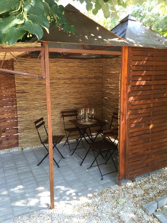 Aranypart Vendégház - Tiszakécske Exterior foto